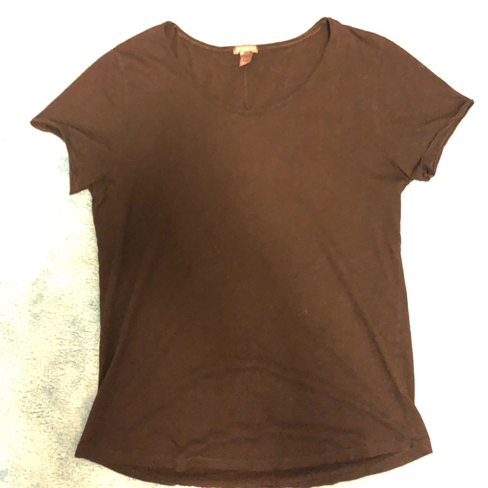 Black Large Divided shirt (scoop neck)